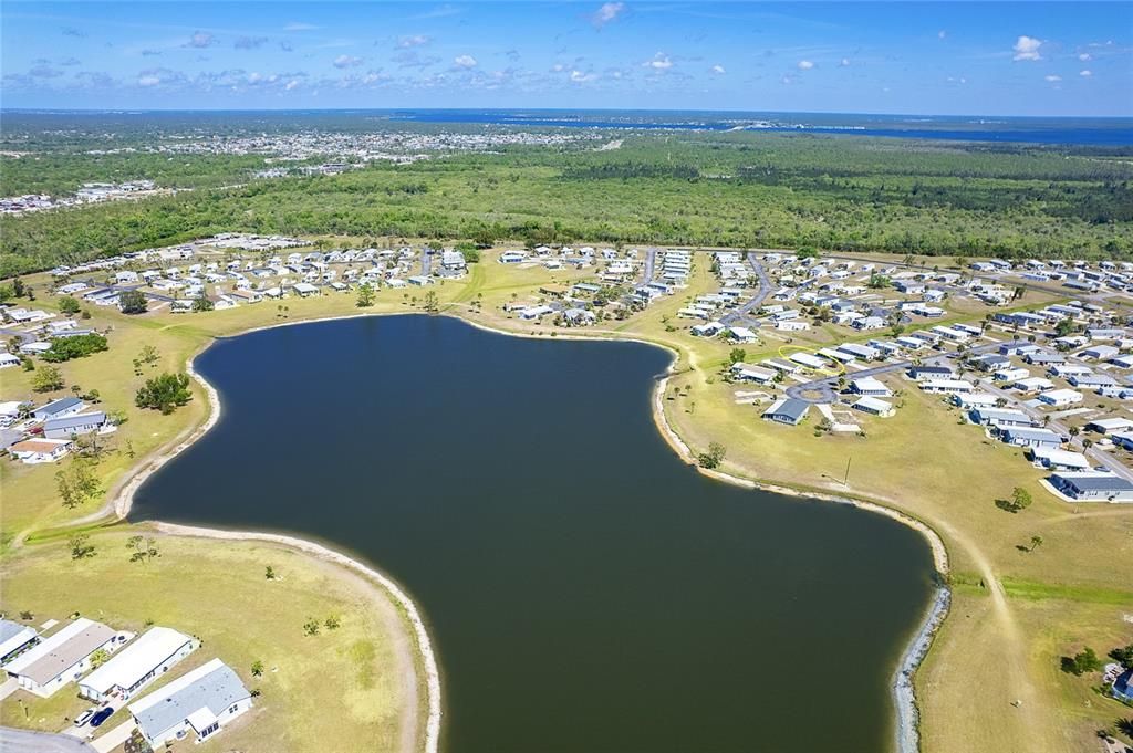 Activo con contrato: $112,000 (2 camas, 2 baños, 1068 Pies cuadrados)