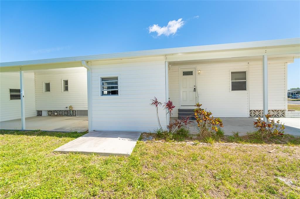 Activo con contrato: $112,000 (2 camas, 2 baños, 1068 Pies cuadrados)