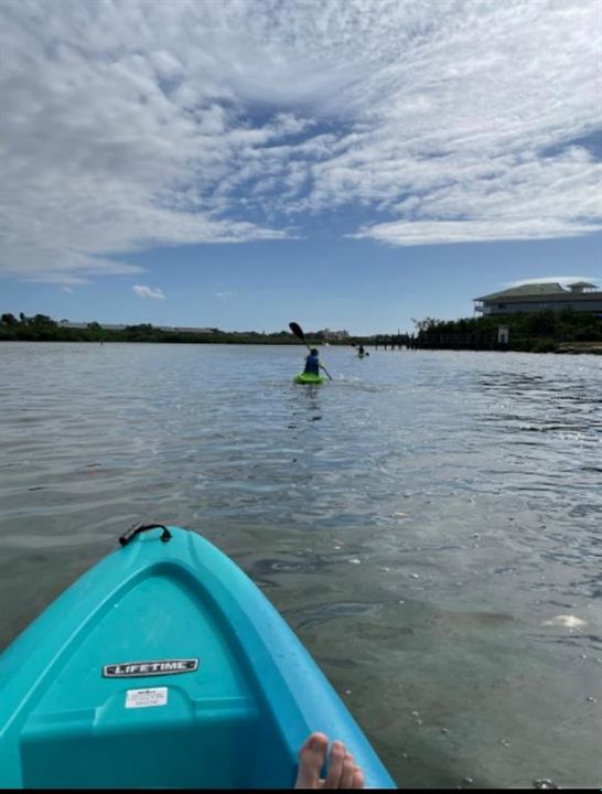 合同活跃: $575,000 (2 贝兹, 2 浴室, 1390 平方英尺)