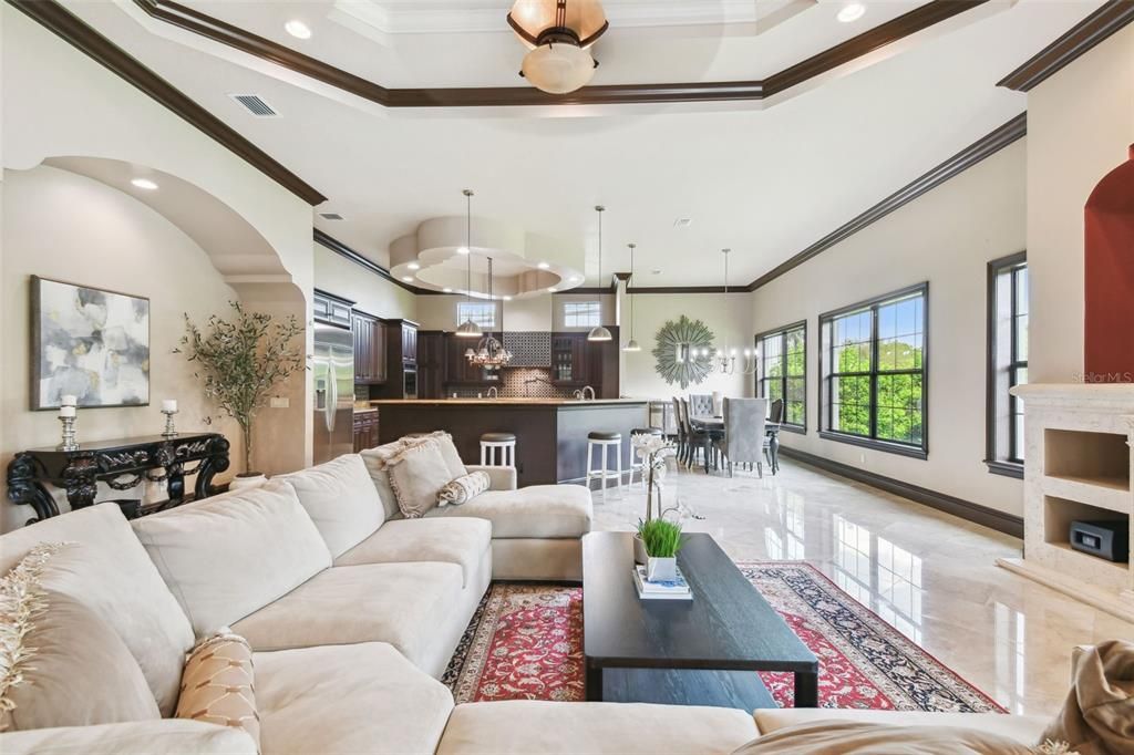 待售: $3,727,000 (6 贝兹, 7 浴室, 6873 平方英尺)