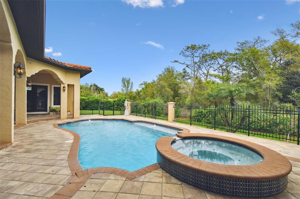 待售: $3,727,000 (6 贝兹, 7 浴室, 6873 平方英尺)