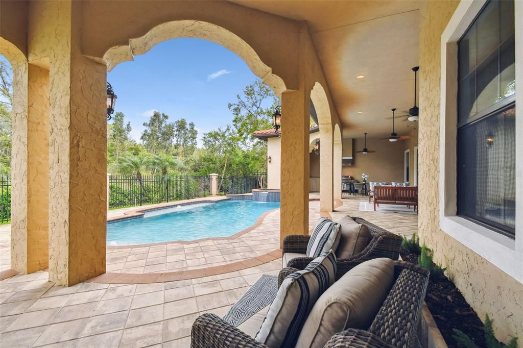 待售: $3,727,000 (6 贝兹, 7 浴室, 6873 平方英尺)