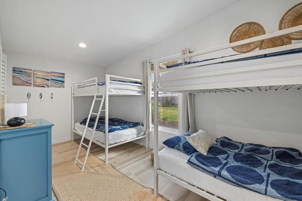 待售: $1,790,000 (4 贝兹, 0 浴室, 3249 平方英尺)