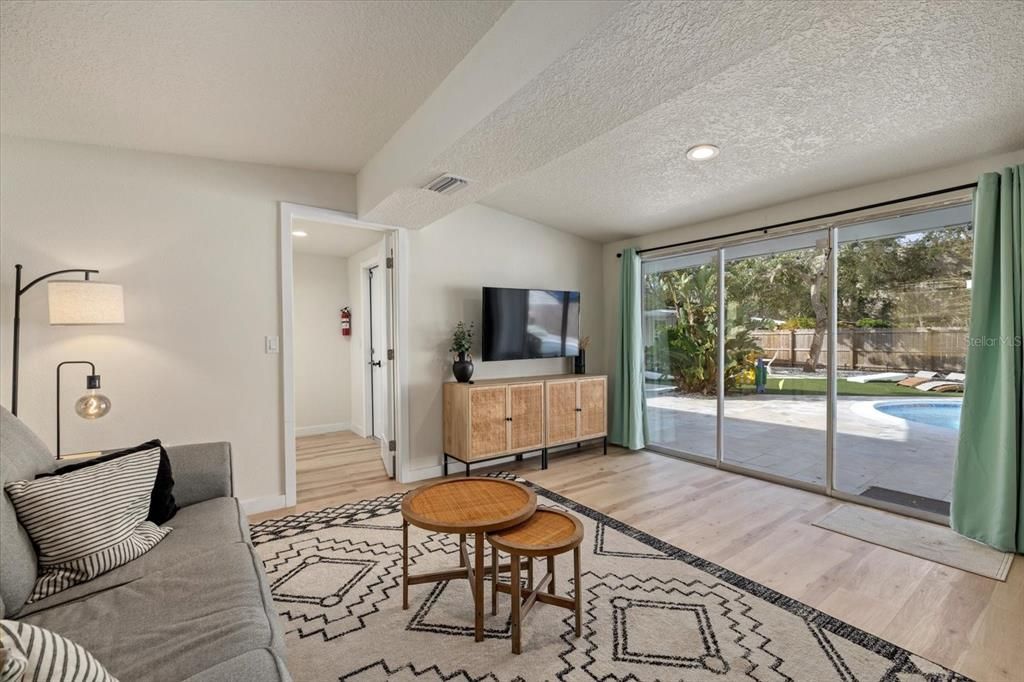 待售: $1,790,000 (4 贝兹, 0 浴室, 3249 平方英尺)