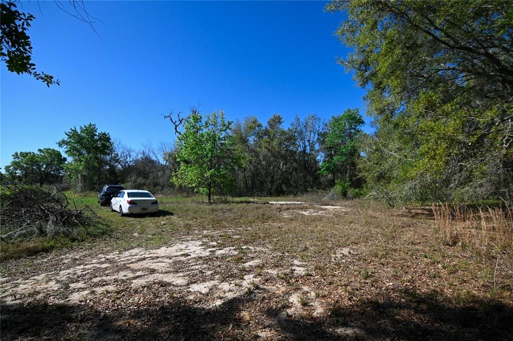 待售: $699,000 (37.00 acres)