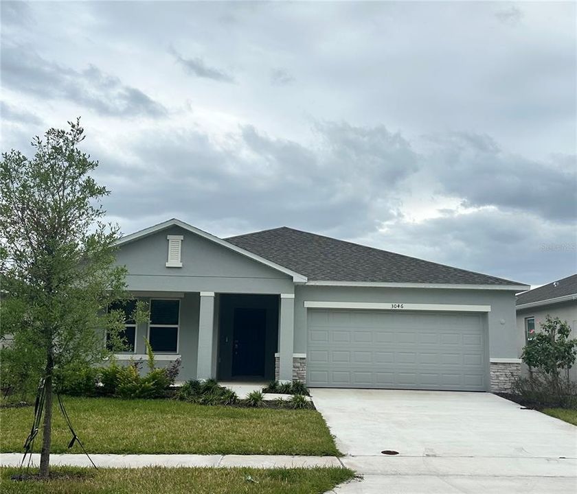 Recently Rented: $2,750 (4 beds, 3 baths, 2100 Square Feet)