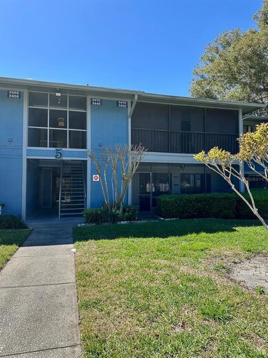 For Rent: $1,590 (2 beds, 2 baths, 846 Square Feet)