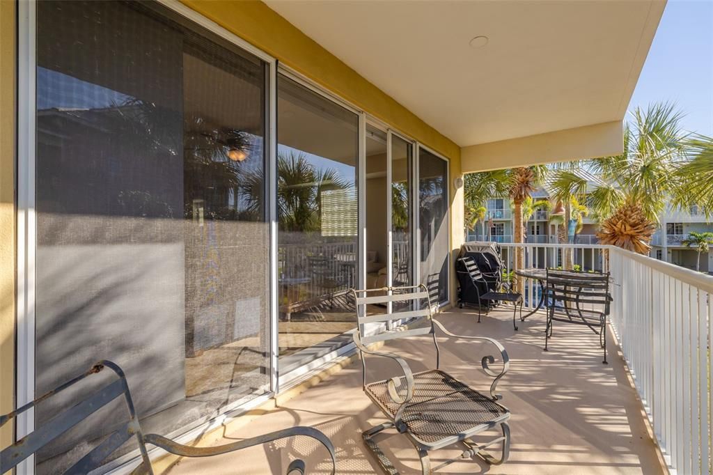 En Venta: $529,000 (3 camas, 2 baños, 1834 Pies cuadrados)