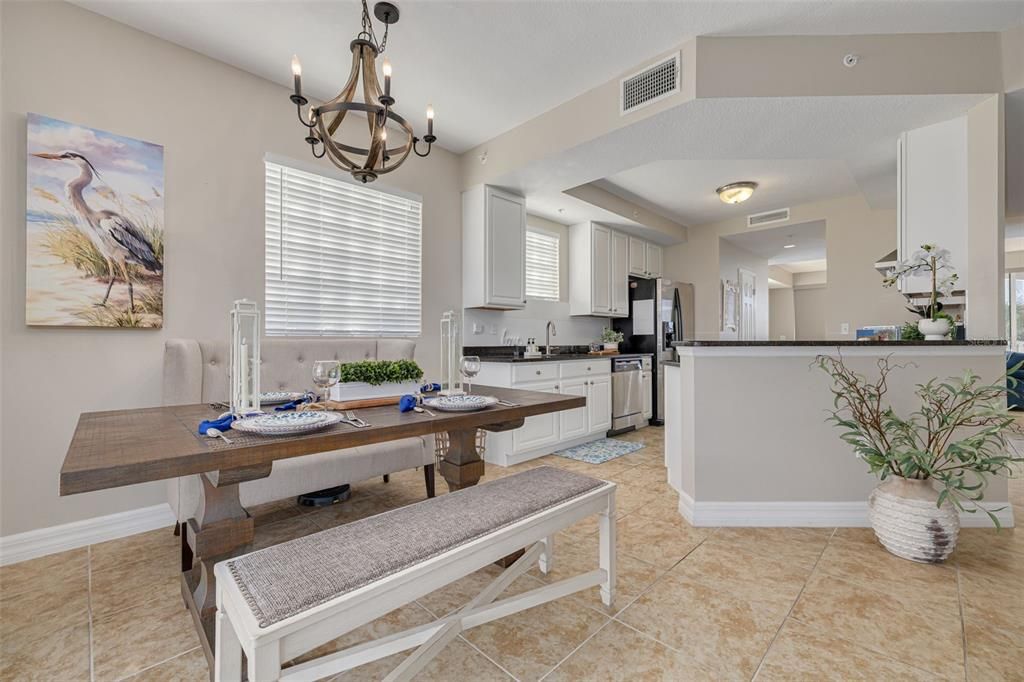 En Venta: $529,000 (3 camas, 2 baños, 1834 Pies cuadrados)