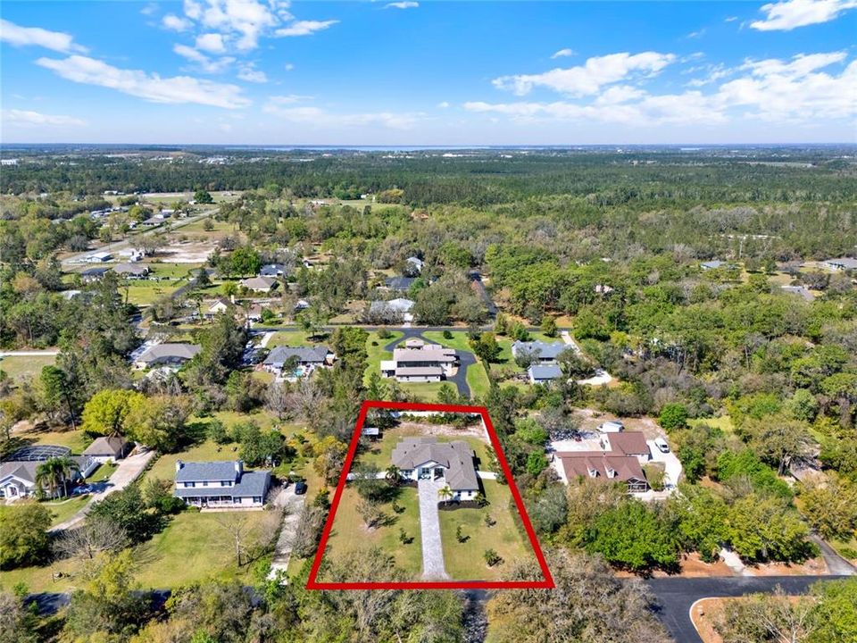 For Sale: $719,900 (4 beds, 3 baths, 2698 Square Feet)