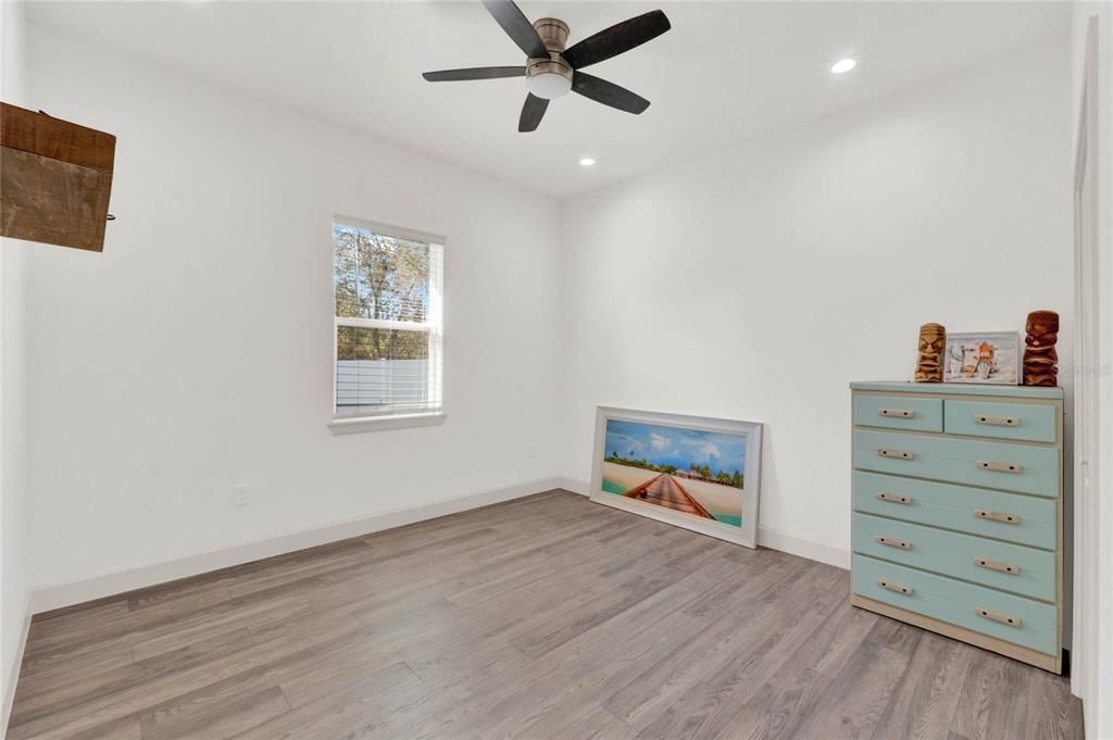 For Sale: $719,900 (4 beds, 3 baths, 2698 Square Feet)