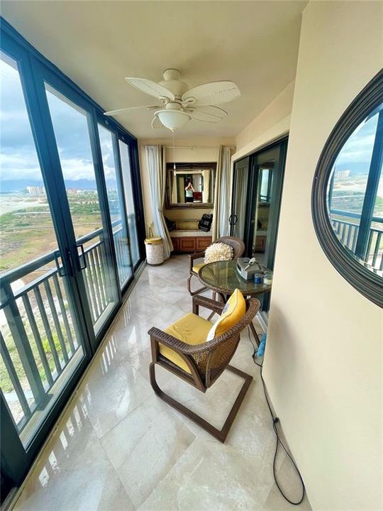 出租: $5,000 (2 贝兹, 2 浴室, 1094 平方英尺)