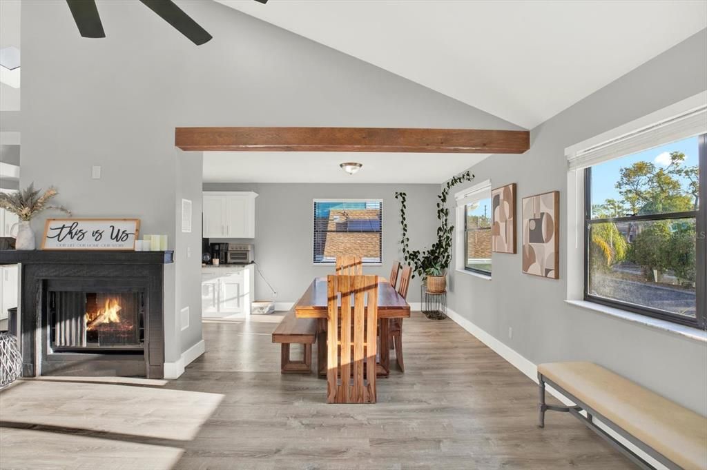 Active With Contract: $594,999 (5 beds, 3 baths, 2916 Square Feet)