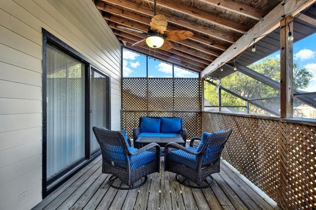 Active With Contract: $594,999 (5 beds, 3 baths, 2916 Square Feet)