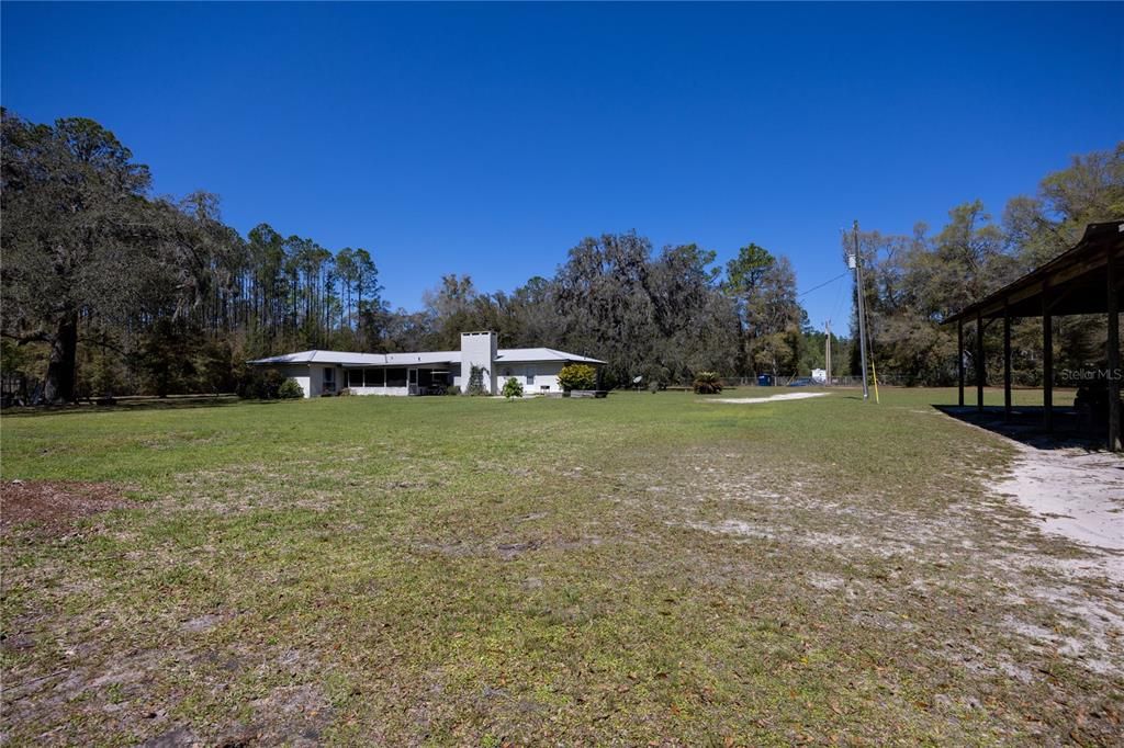 For Sale: $639,900 (7 beds, 4 baths, 3557 Square Feet)