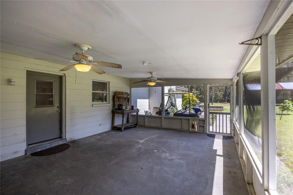 For Sale: $639,900 (7 beds, 4 baths, 3557 Square Feet)