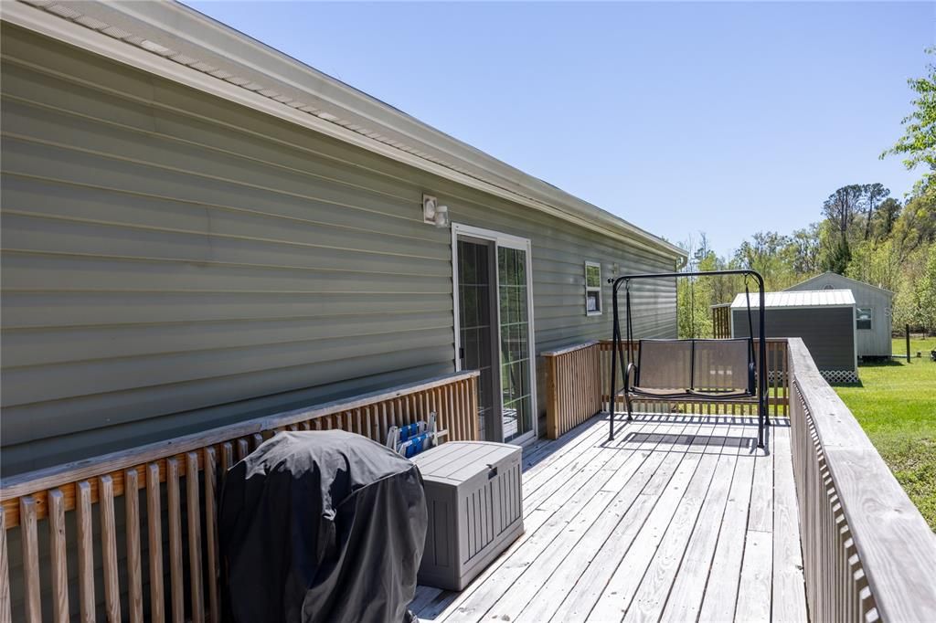 For Sale: $639,900 (7 beds, 4 baths, 3557 Square Feet)