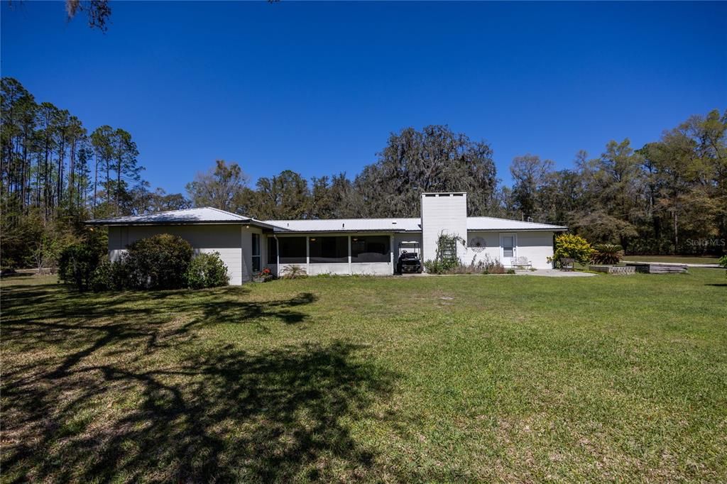 For Sale: $639,900 (7 beds, 4 baths, 3557 Square Feet)