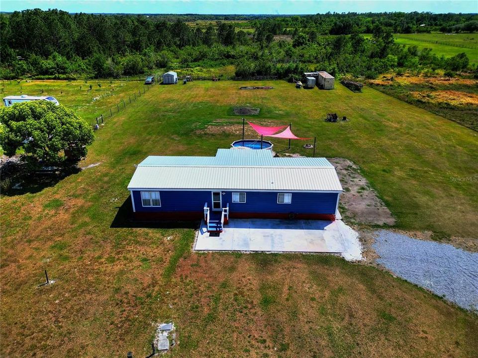 Activo con contrato: $329,900 (4 camas, 2 baños, 1440 Pies cuadrados)