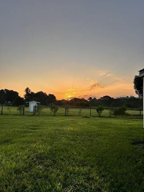 Activo con contrato: $329,900 (4 camas, 2 baños, 1440 Pies cuadrados)