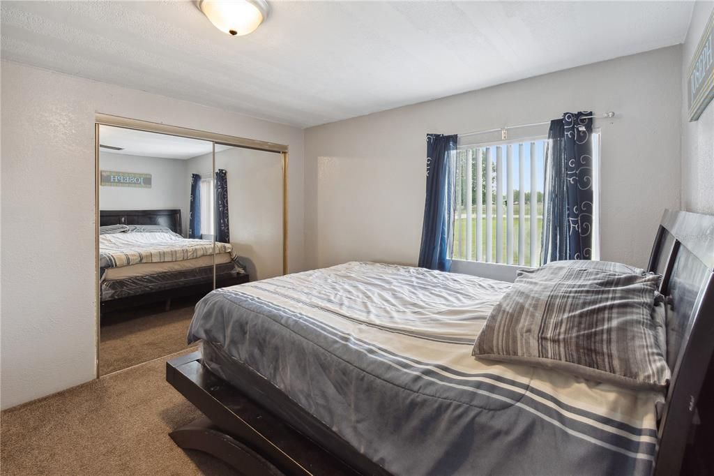 Activo con contrato: $329,900 (4 camas, 2 baños, 1440 Pies cuadrados)