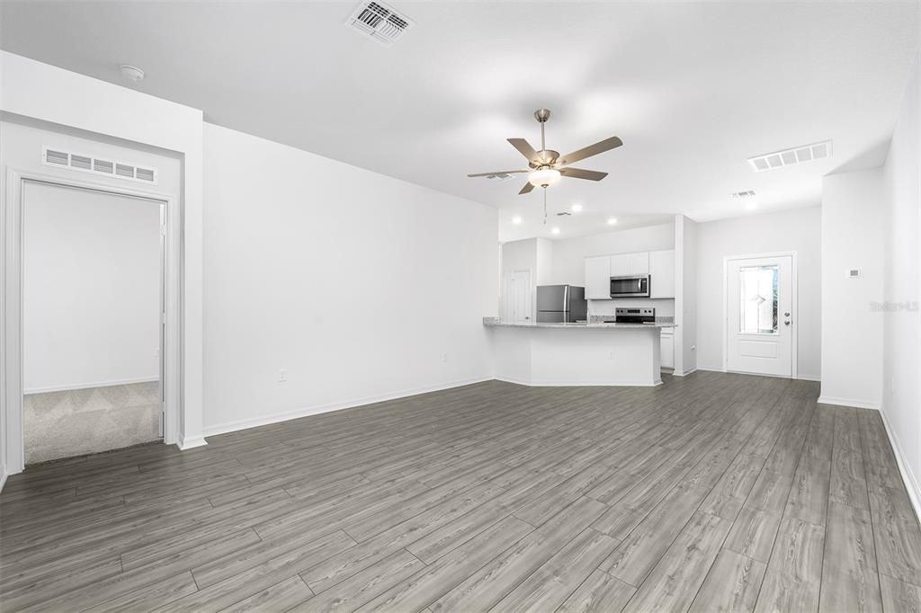 En Venta: $365,900 (3 camas, 2 baños, 1540 Pies cuadrados)