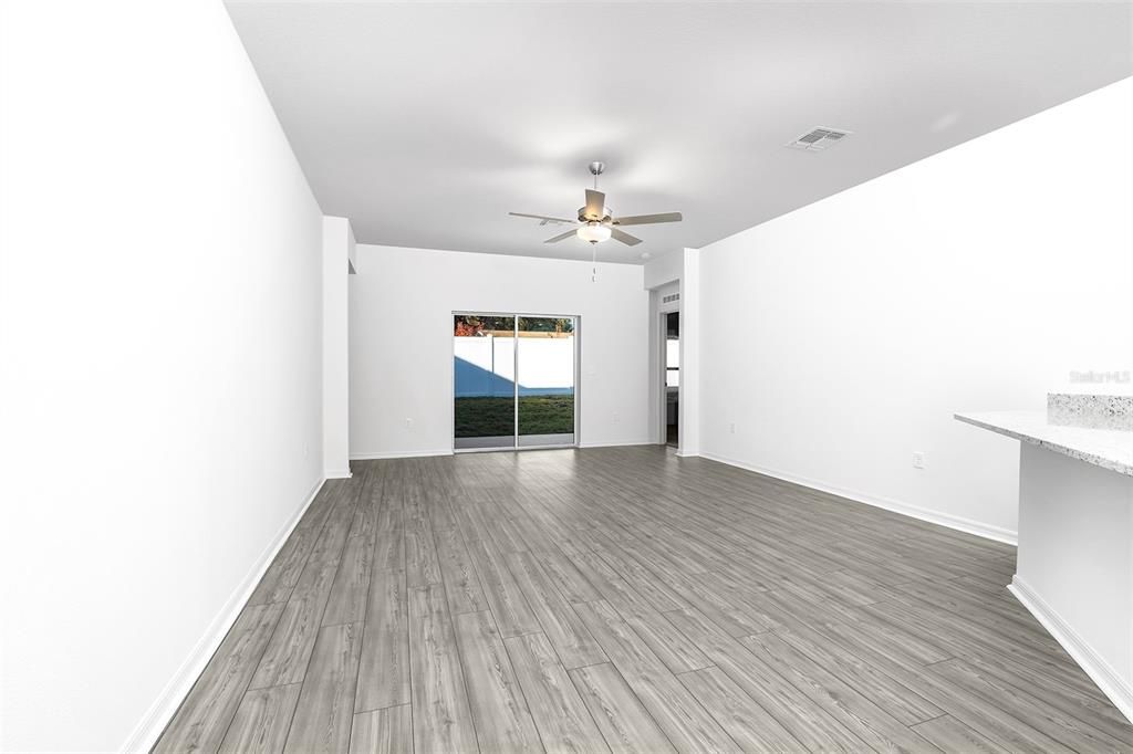 En Venta: $365,900 (3 camas, 2 baños, 1540 Pies cuadrados)