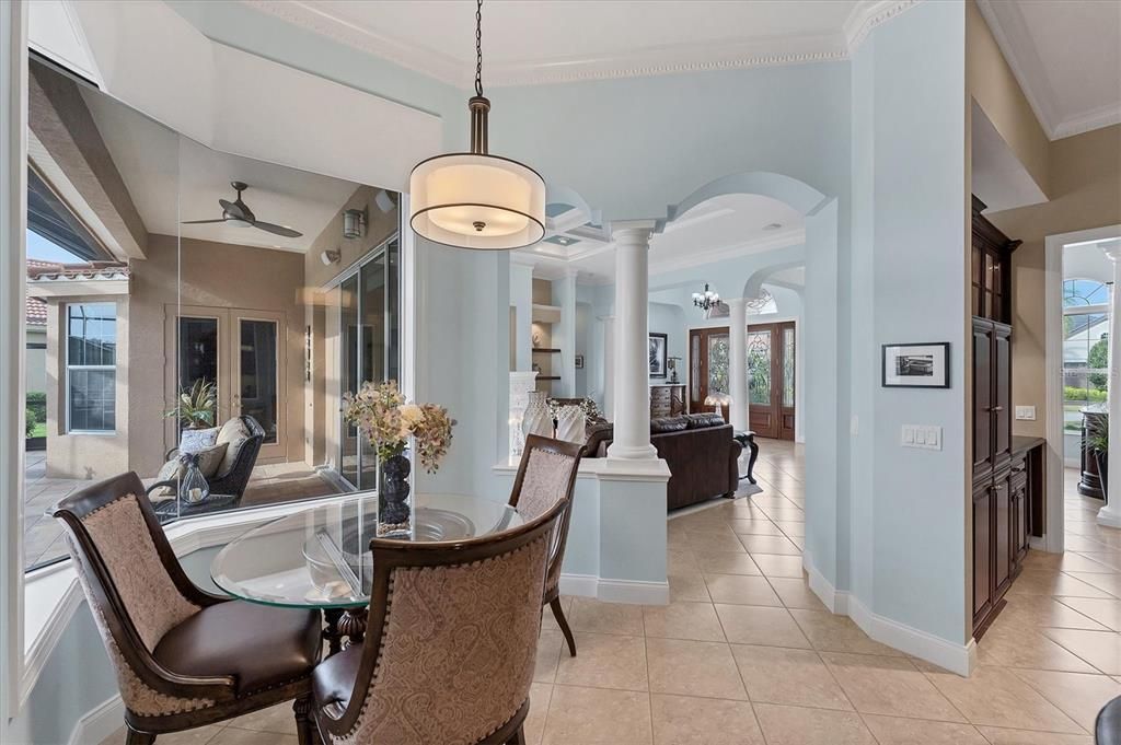 For Sale: $1,995,000 (4 beds, 5 baths, 4273 Square Feet)