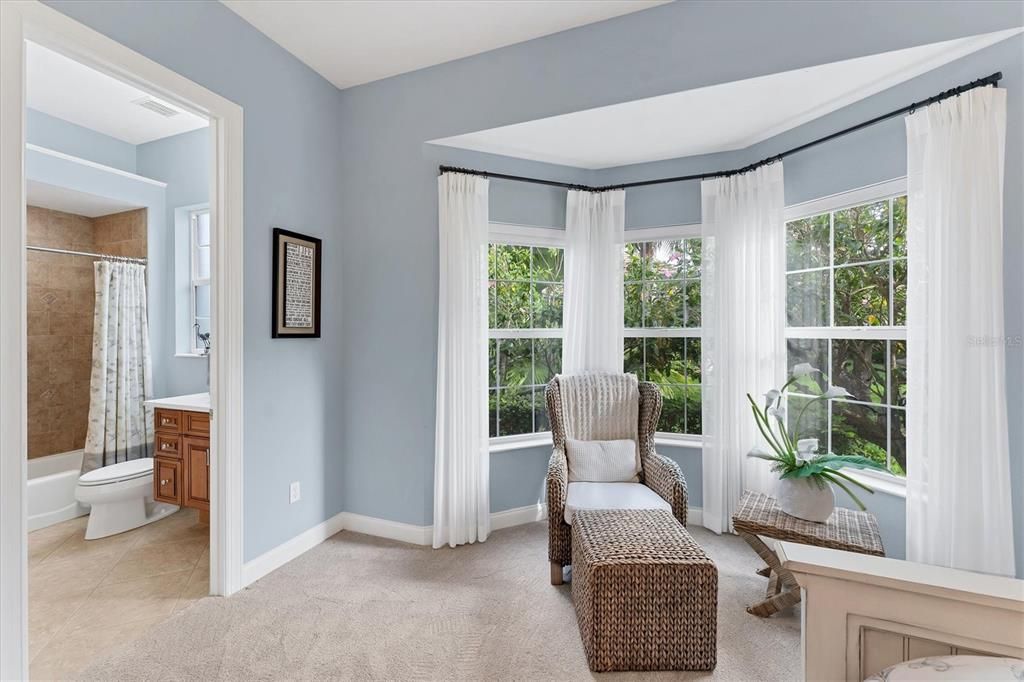 For Sale: $1,995,000 (4 beds, 5 baths, 4273 Square Feet)