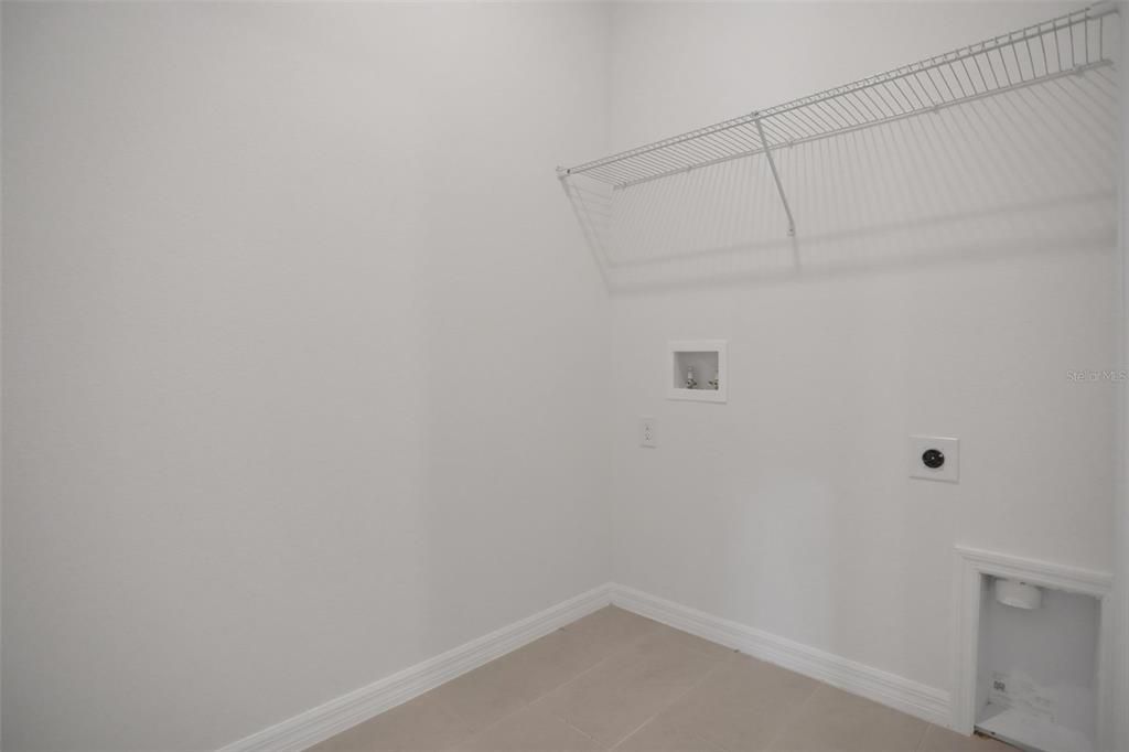 For Sale: $579,990 (4 beds, 4 baths, 3099 Square Feet)