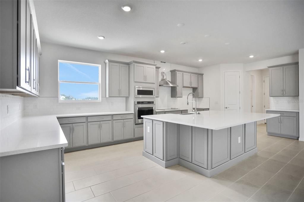 For Sale: $579,990 (4 beds, 4 baths, 3099 Square Feet)