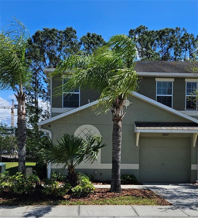 最近租的: $2,300 (3 贝兹, 2 浴室, 1825 平方英尺)