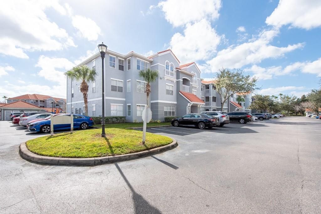 待售: $185,000 (2 贝兹, 2 浴室, 1161 平方英尺)