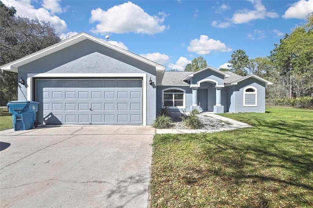 Recently Rented: $2,075 (2 beds, 2 baths, 1592 Square Feet)