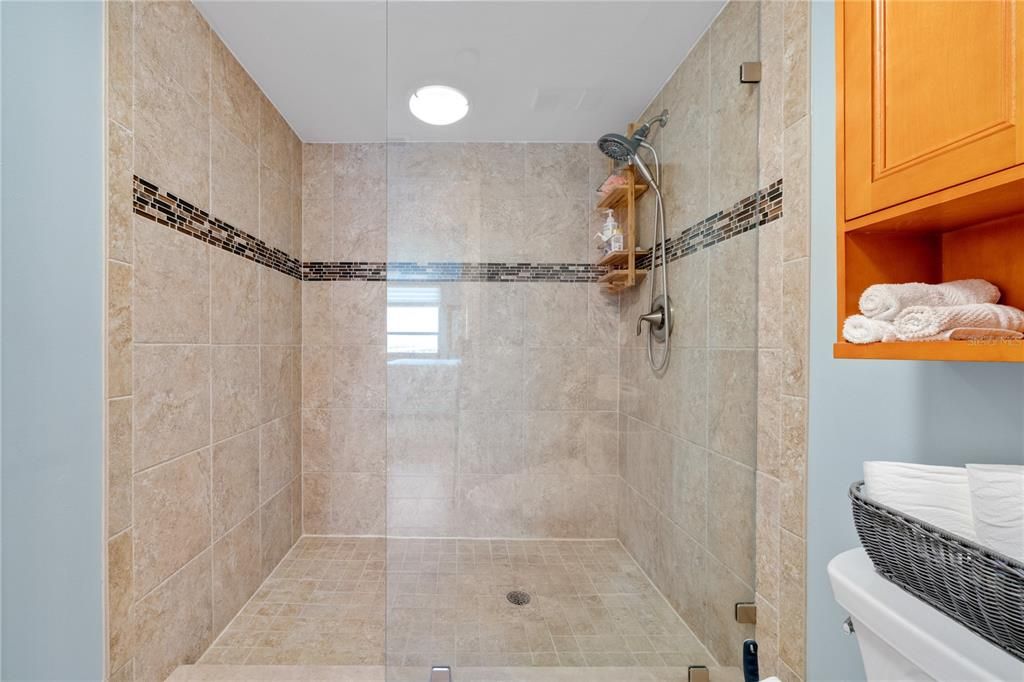 В аренду: $3,350 (2 спален, 2 ванн, 1500 Квадратных фут)