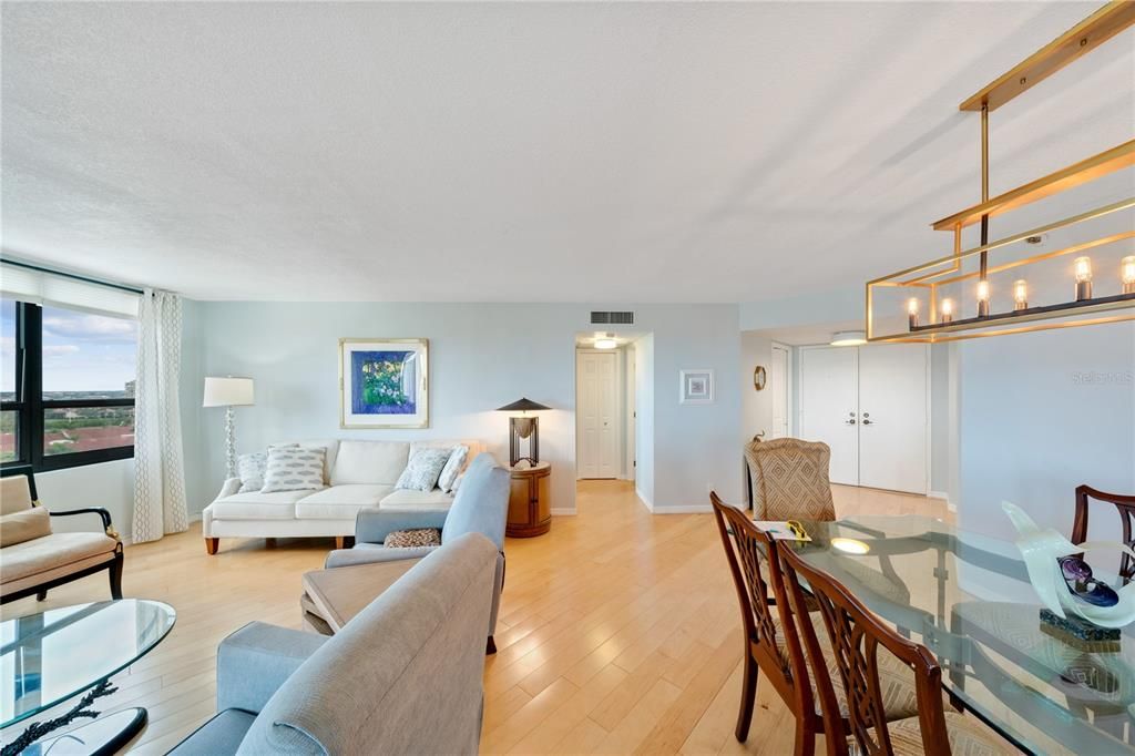 В аренду: $3,350 (2 спален, 2 ванн, 1500 Квадратных фут)