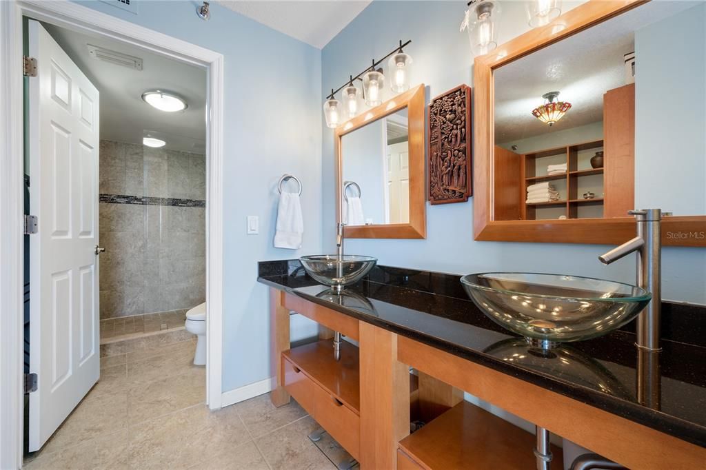 В аренду: $3,350 (2 спален, 2 ванн, 1500 Квадратных фут)