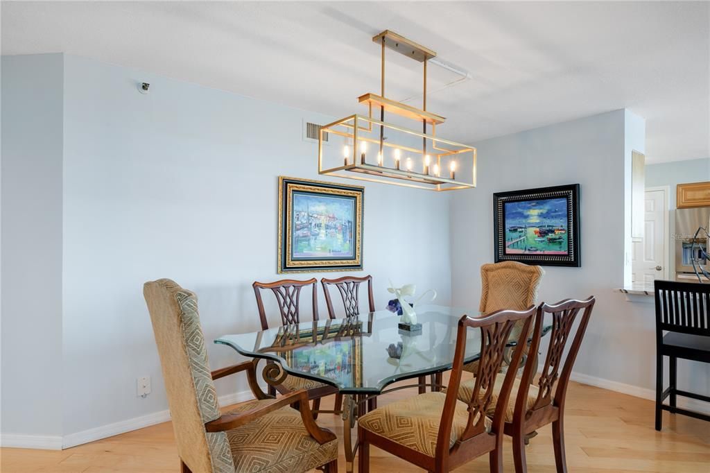 В аренду: $3,350 (2 спален, 2 ванн, 1500 Квадратных фут)