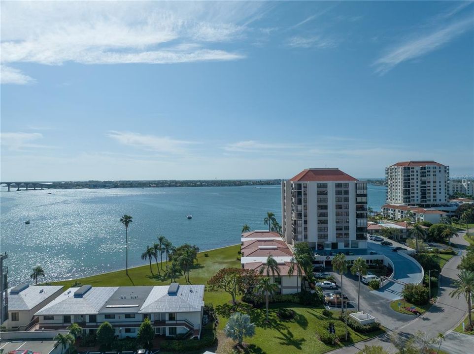 В аренду: $3,350 (2 спален, 2 ванн, 1500 Квадратных фут)