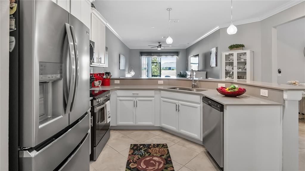 Active With Contract: $259,000 (2 beds, 2 baths, 1374 Square Feet)