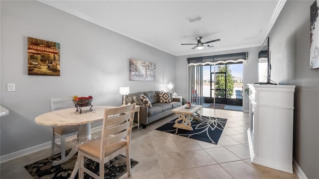 Active With Contract: $259,000 (2 beds, 2 baths, 1374 Square Feet)