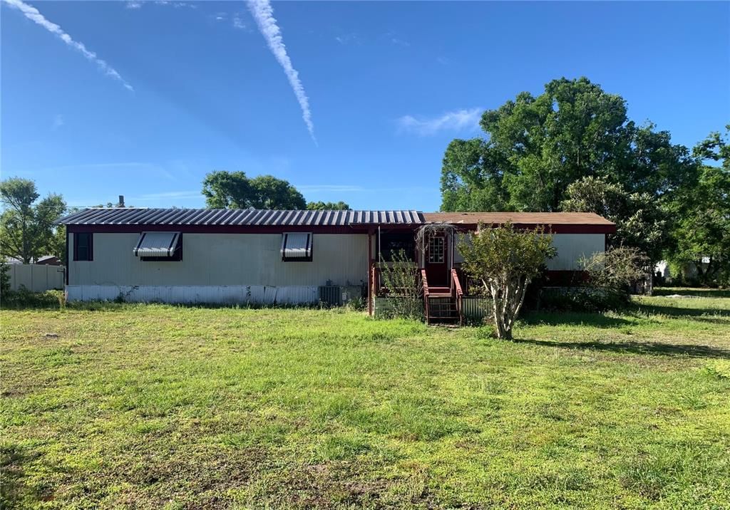 Recently Sold: $175,000 (2 beds, 2 baths, 1226 Square Feet)