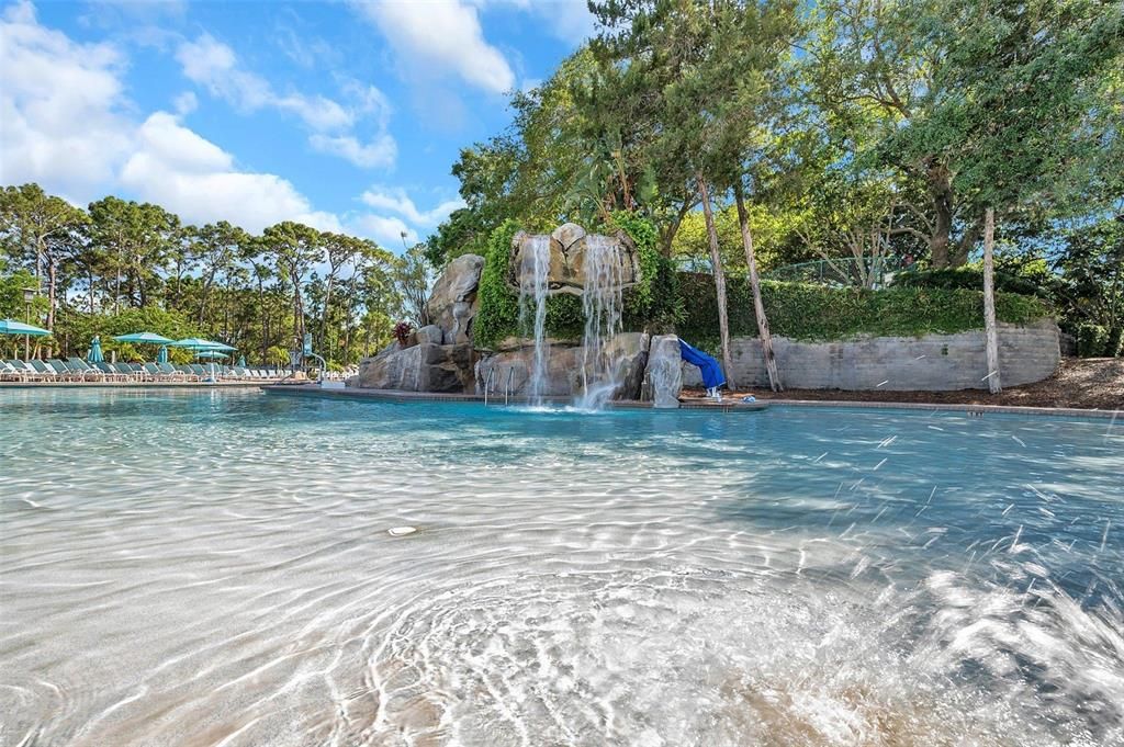 На продажу: $270,000 (1 спален, 1 ванн, 825 Квадратных фут)