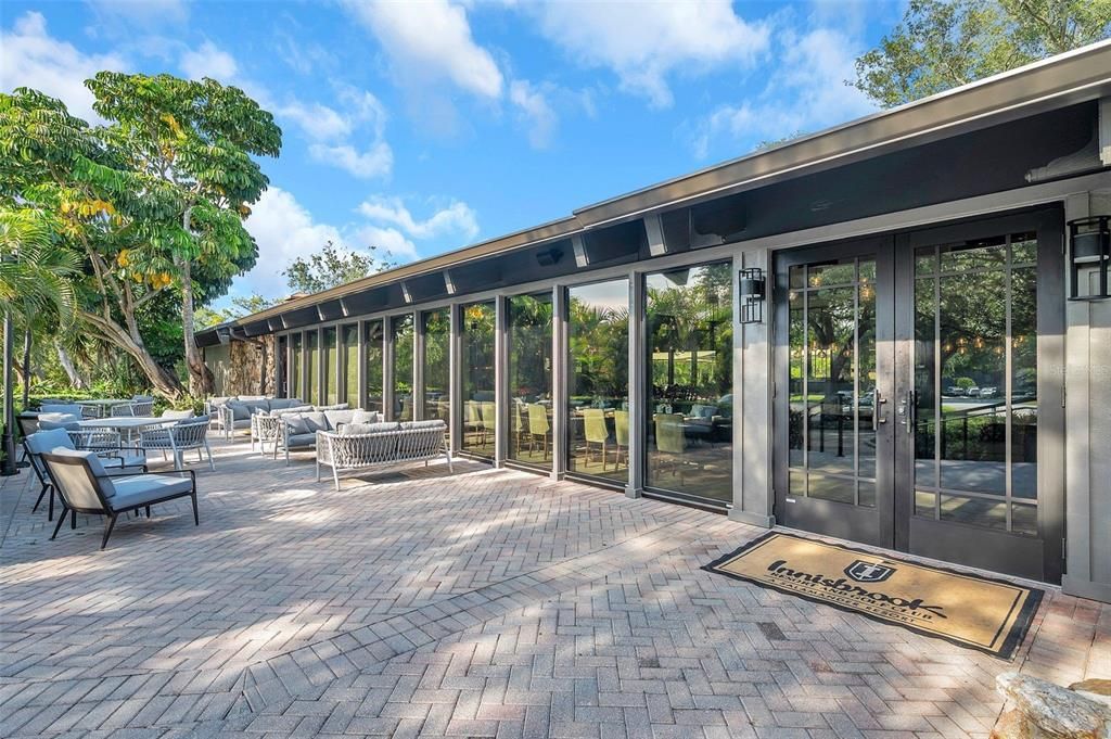 На продажу: $270,000 (1 спален, 1 ванн, 825 Квадратных фут)