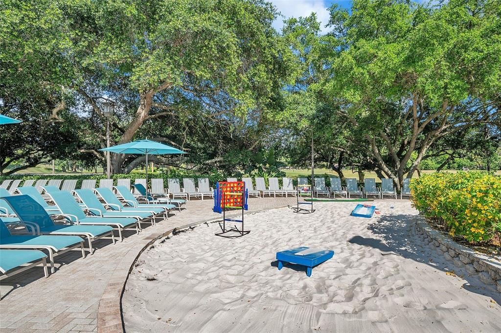 На продажу: $270,000 (1 спален, 1 ванн, 825 Квадратных фут)