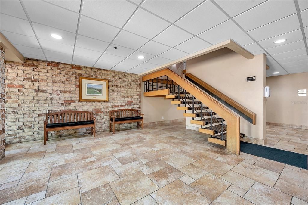 На продажу: $270,000 (1 спален, 1 ванн, 825 Квадратных фут)