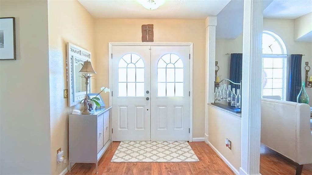 For Sale: $315,000 (3 beds, 2 baths, 1758 Square Feet)