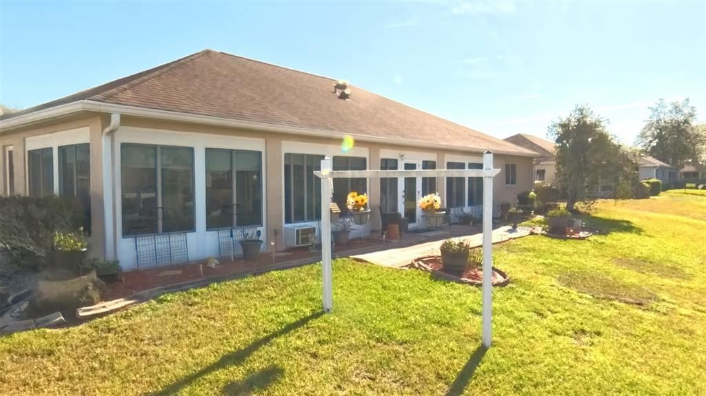 For Sale: $315,000 (3 beds, 2 baths, 1758 Square Feet)