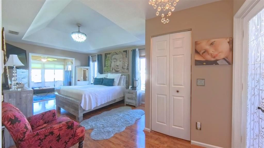 For Sale: $315,000 (3 beds, 2 baths, 1758 Square Feet)