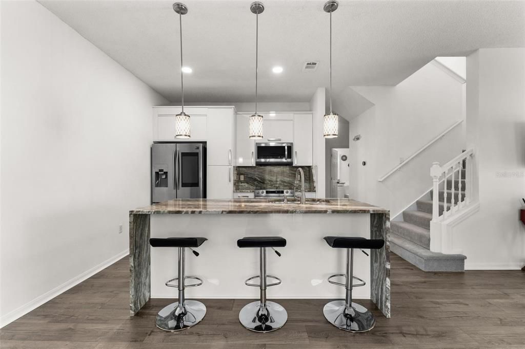 Active With Contract: $319,900 (4 beds, 3 baths, 1636 Square Feet)